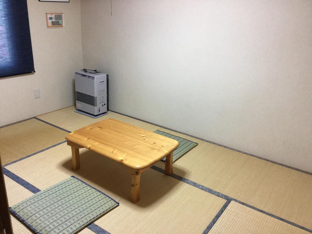 Natsumi No Sato Hotel Biei Exterior photo