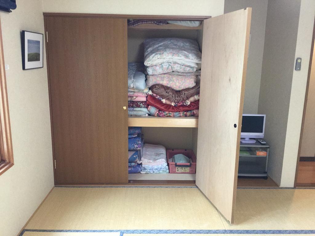 Natsumi No Sato Hotel Biei Room photo